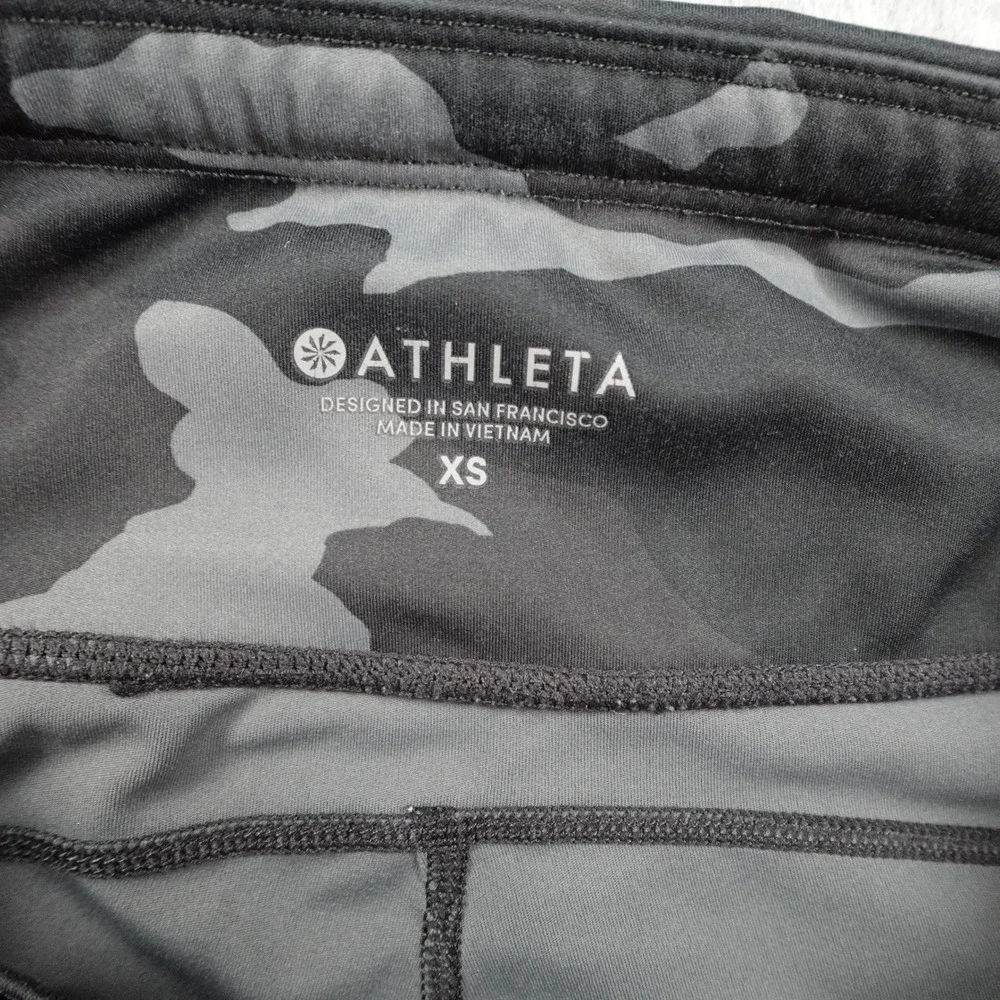 Athleta Leggings Women Extra Small Black Camo Contender 7/8 Powerlift Workout
